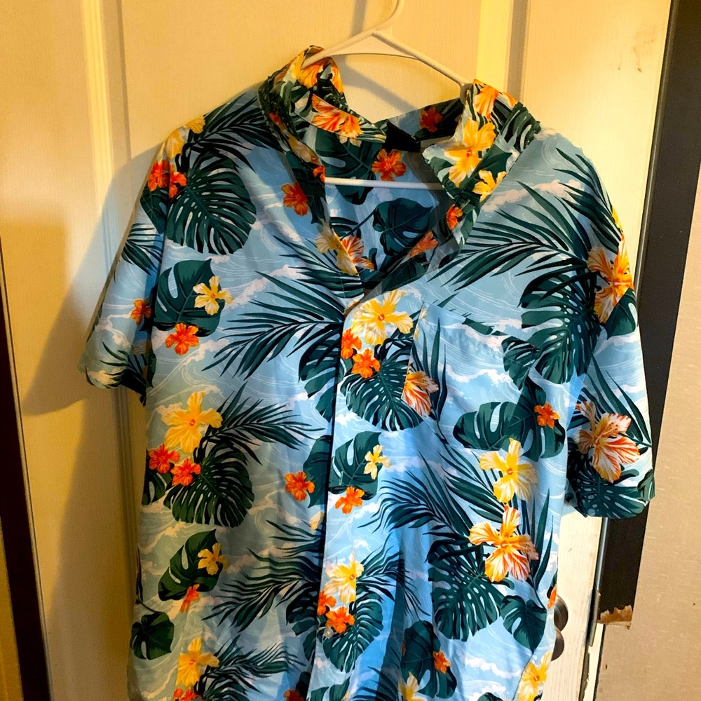 Floral button up